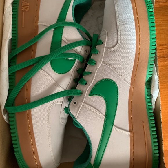 Nike Air Force 1 '07 TXT AJ7282 003 Green and Gray - Picture 2 of 5